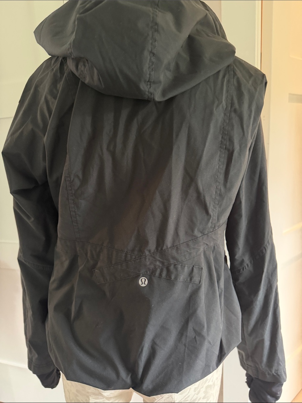 lululemon athletica Black Hooded dance Studio jacket size 8 - Picture 5 of 9